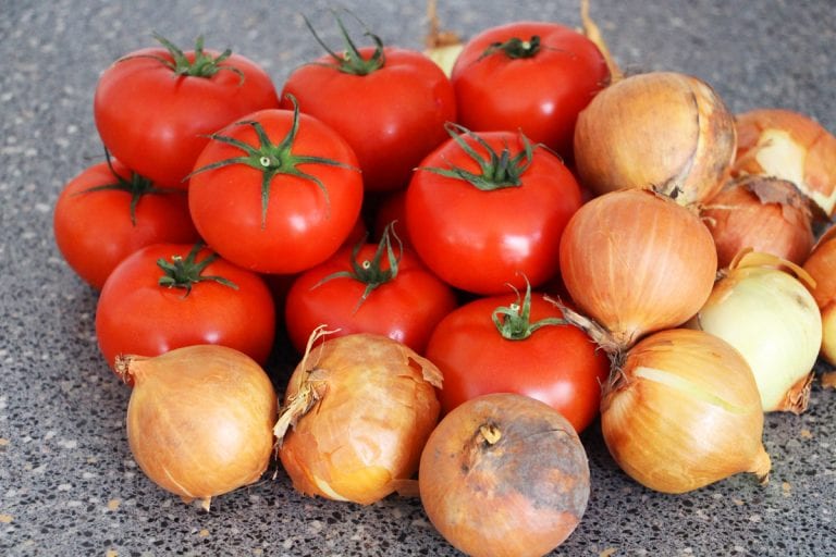 Comment faire le « Dja », la petite sauce tomate béninoise